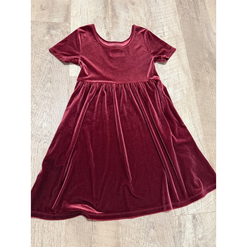 Old Navy Fit & Flare Short-Sleeve Red Wine Velvet Dress for Girls, Size M (8) - Picture 4 of 10